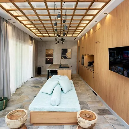 Kostantakis Pool House *