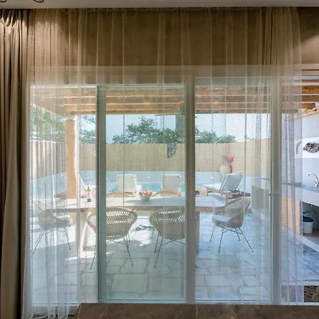 Lägenhet Kostantakis Pool House *